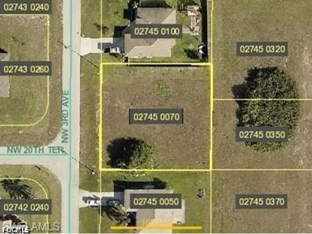 2015 NW 3rd AVE, Cape Coral, FL 33993