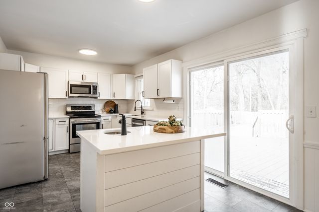 1436 Alimingo Drive, Indianapolis, IN 46260