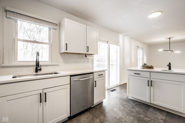 1436 Alimingo Drive, Indianapolis, IN 46260