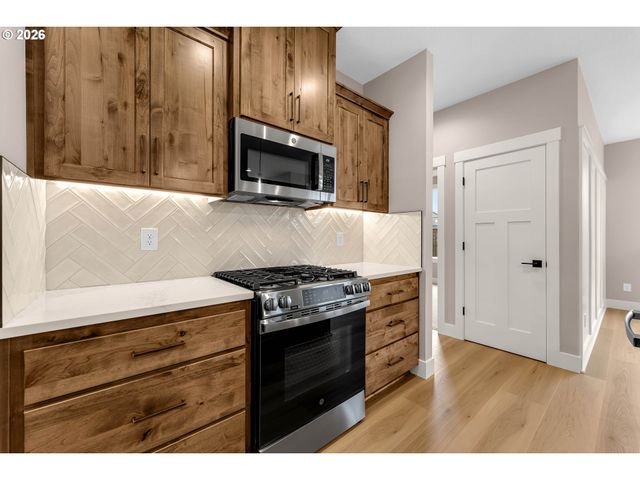912 Se 35TH St, Battle Ground, WA 98604