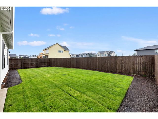 912 Se 35TH St, Battle Ground, WA 98604
