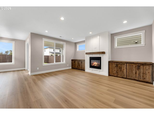 912 Se 35TH St, Battle Ground, WA 98604