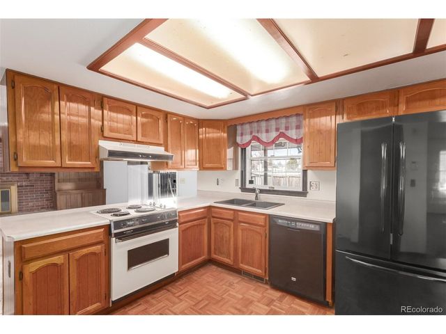 14903 E Arkansas Dr, Aurora, CO 80012