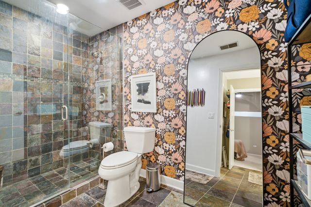 420 W Ontario Street 304, Chicago, IL 60654