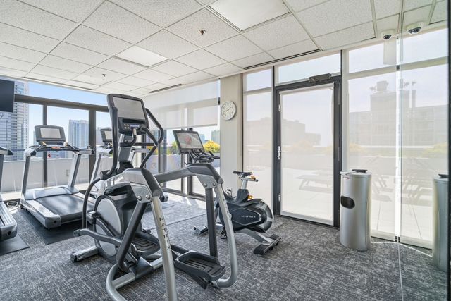 420 W Ontario Street 304, Chicago, IL 60654