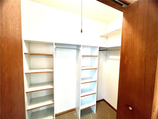 1128 N Clay Street, Nevada, MO 64772