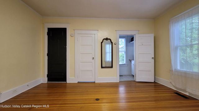 79 Saint James Street, Kingston, NY 12401