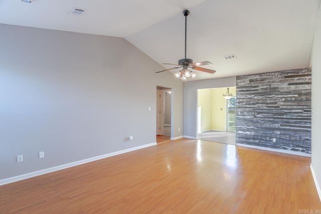 111 Summer Leigh Cove, Bay, AR 72411