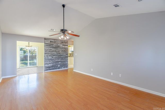 111 Summer Leigh Cove, Bay, AR 72411