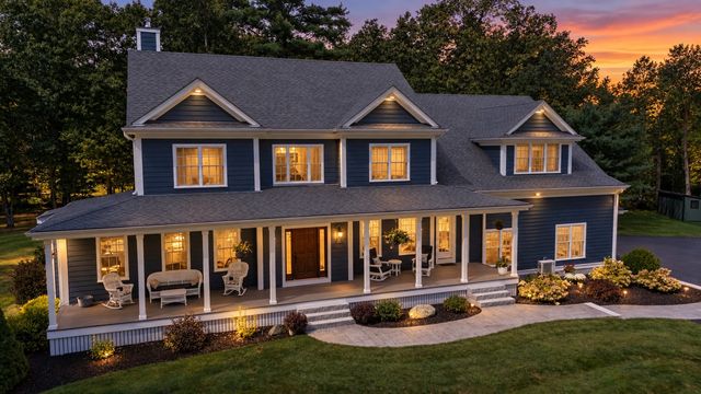 394 Purchase St, Easton, MA 02334