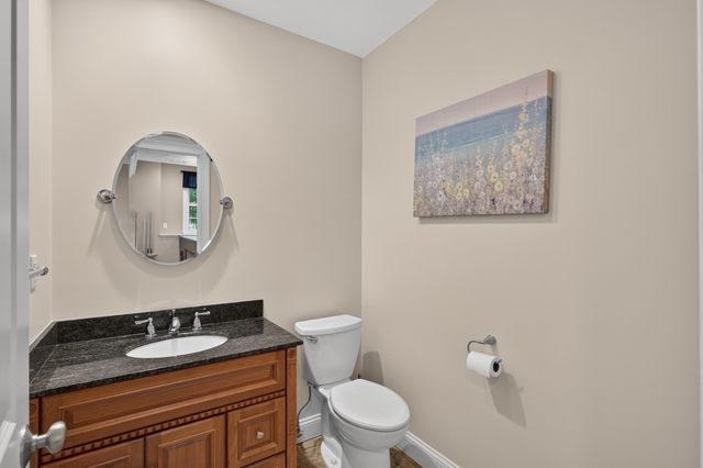 394 Purchase St, Easton, MA 02334