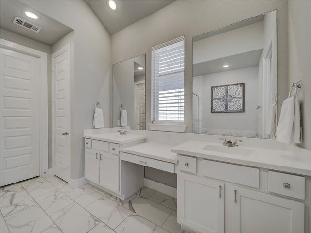 1638 Snowdrop Drive, Celina, TX 75078