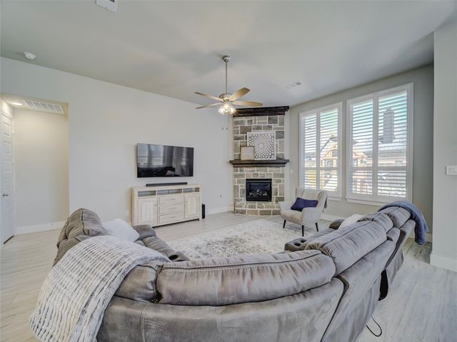 1638 Snowdrop Drive, Celina, TX 75078