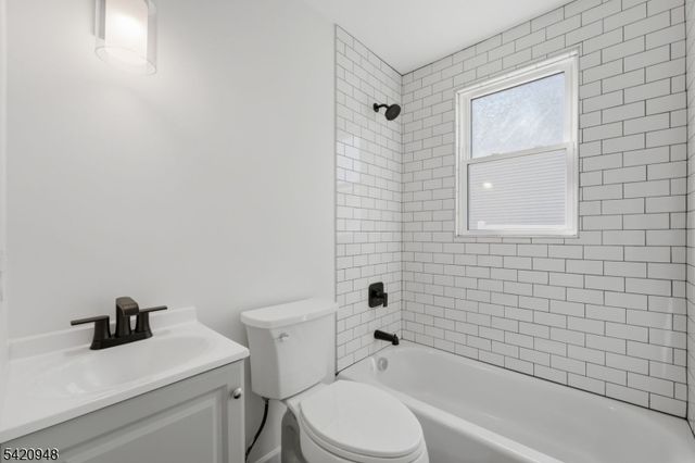 57 N Auten Ave, Somerville Boro, NJ 08876