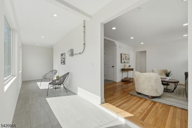 57 N Auten Ave, Somerville Boro, NJ 08876