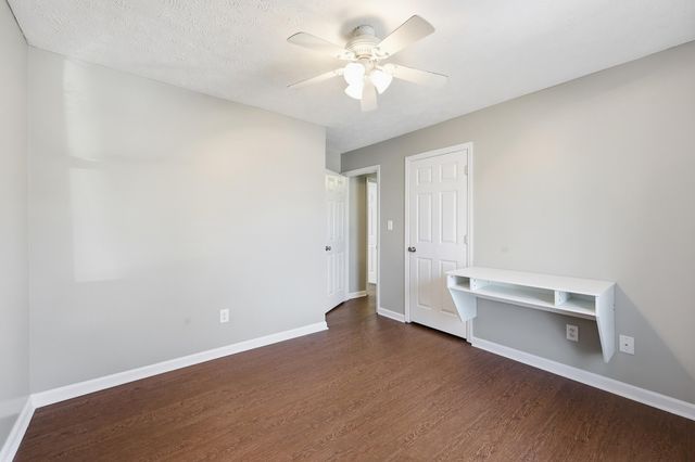 1204 Rockbridge Road, Lexington, KY 40515