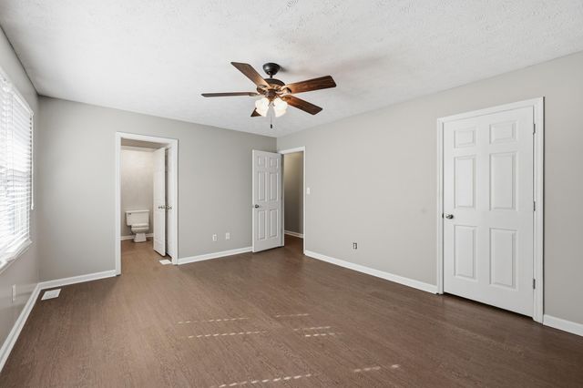 1204 Rockbridge Road, Lexington, KY 40515