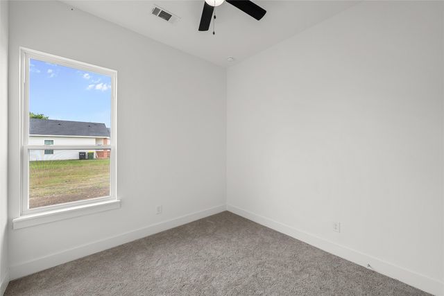 109 Sycamore Street, Hillsboro, TX 76645
