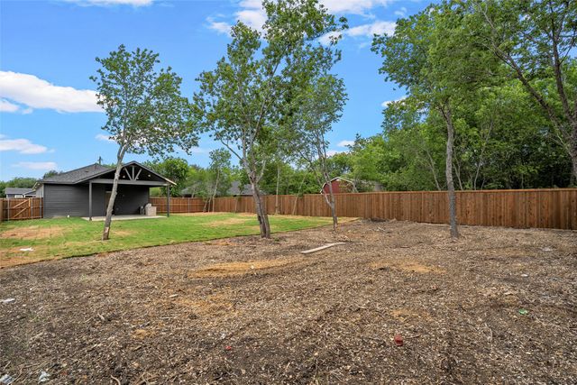 109 Sycamore Street, Hillsboro, TX 76645