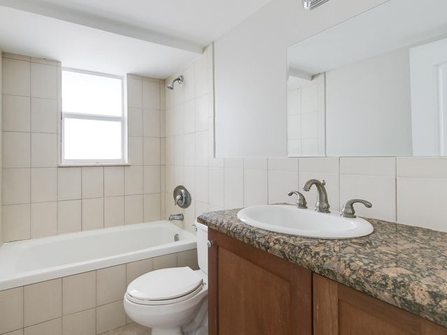 4001 NE 21st Avenue 207, Fort Lauderdale, FL 33308