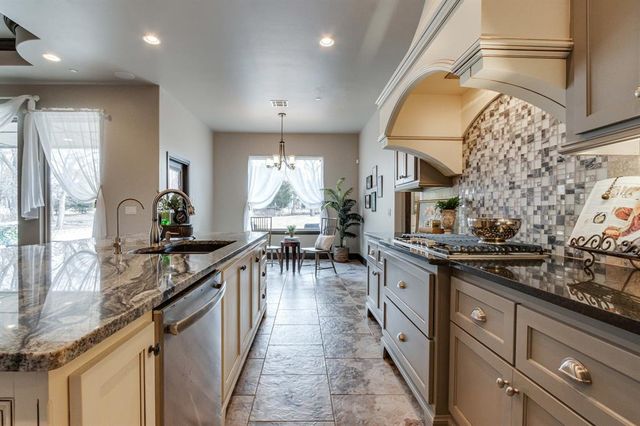 3120 Melody Manor, Choctaw, OK 73020