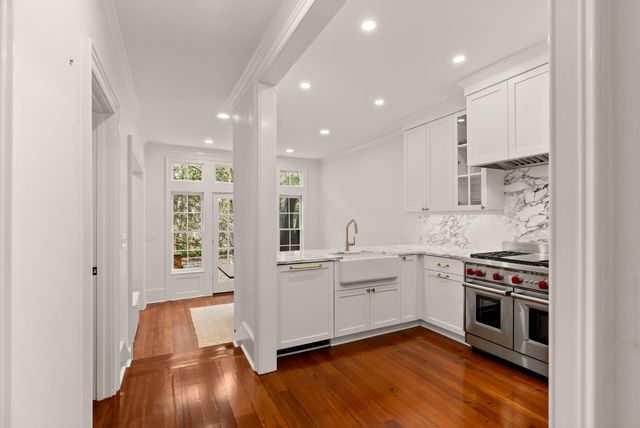 17 Anson Street, Charleston, SC 29401