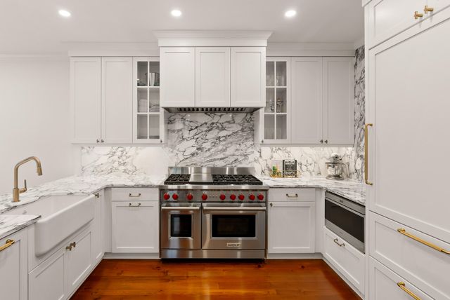 17 Anson Street, Charleston, SC 29401