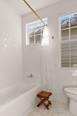 17 Anson Street, Charleston, SC 29401