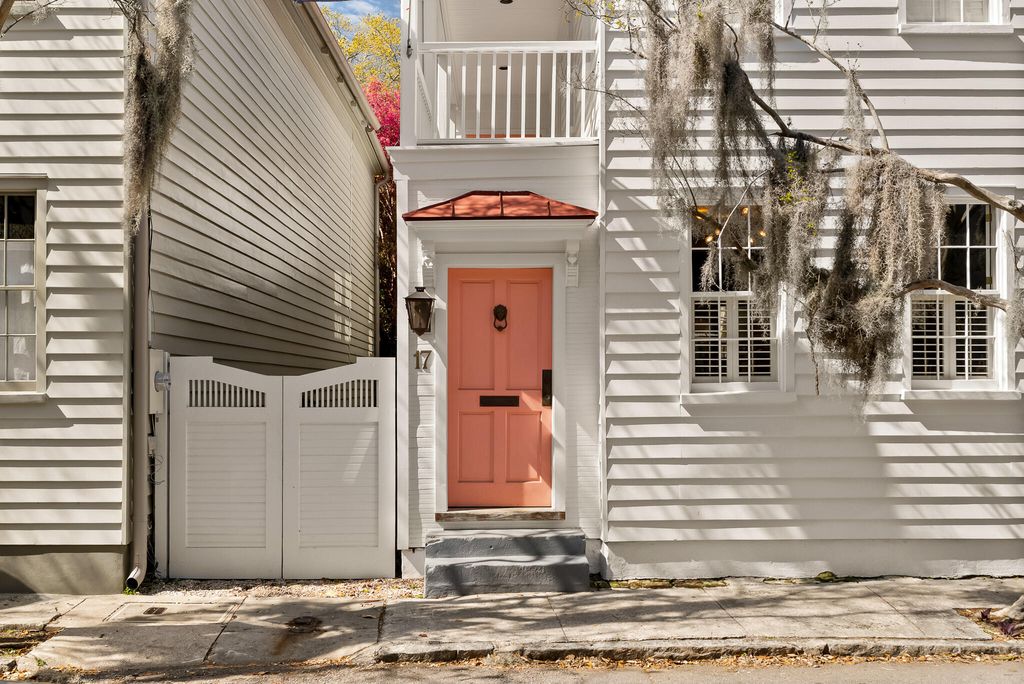 17 Anson Street, Charleston, SC 29401