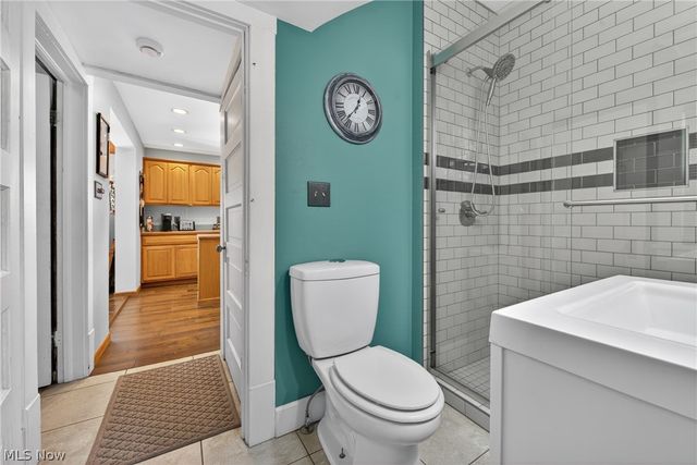1933 W High Street, Orrville, OH 44667