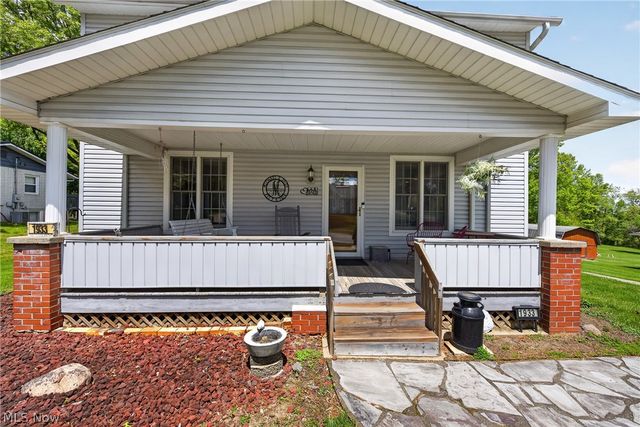 1933 W High Street, Orrville, OH 44667