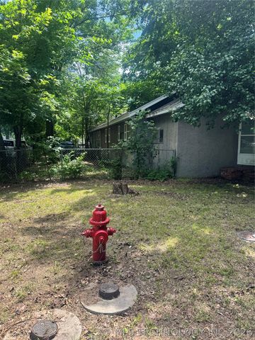 235 E Freeport Street, Broken Arrow, OK 74012