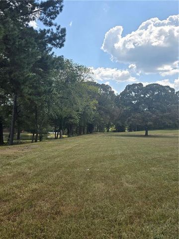 4462 Lee Road, Snellville, GA 30039