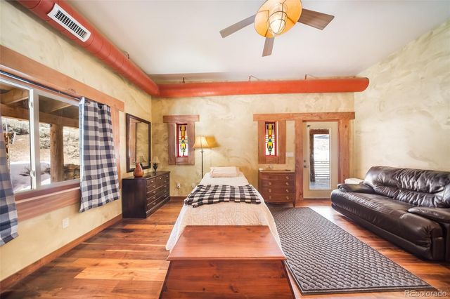 442 GCR 2414, Kremmling, CO 80459