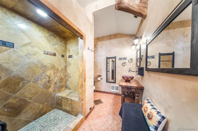 442 GCR 2414, Kremmling, CO 80459