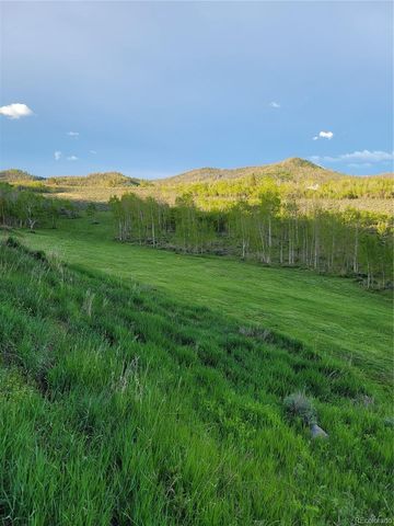 442 GCR 2414, Kremmling, CO 80459