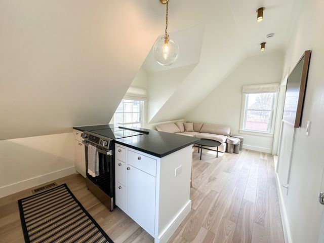 30 Thornley St 3, Boston, MA 02125