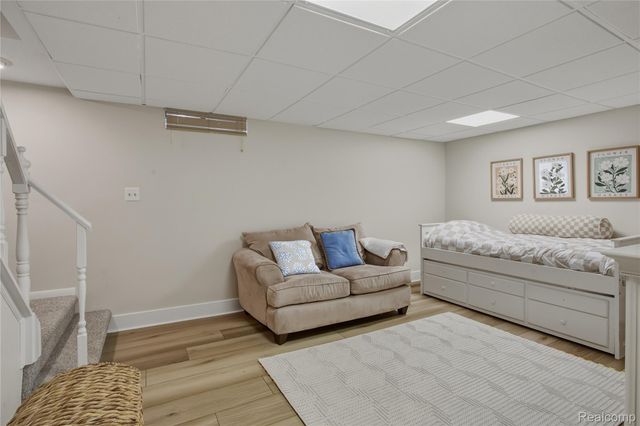 42662 Elizabeth Place, Clinton Charter Township, MI 48038