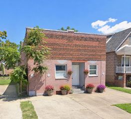 524 W 143rd Street, East Chicago, IN 46312