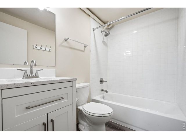 3280 Dartmouth Ave, Boulder, CO 80305