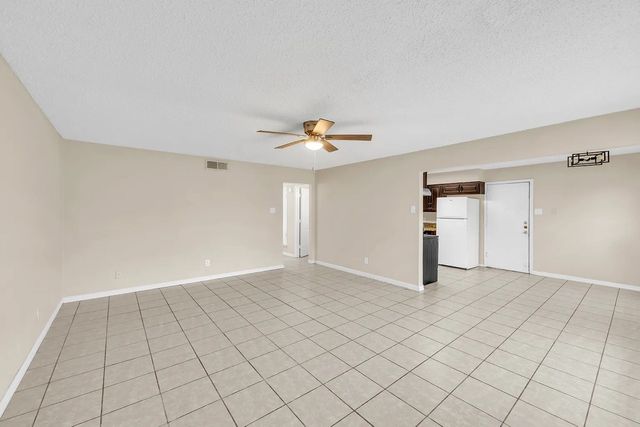 3024 Tudor Lane, Irving, TX 75060