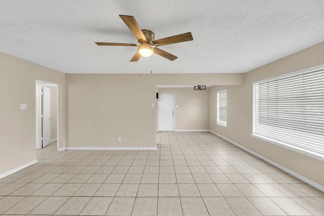 3024 Tudor Lane, Irving, TX 75060