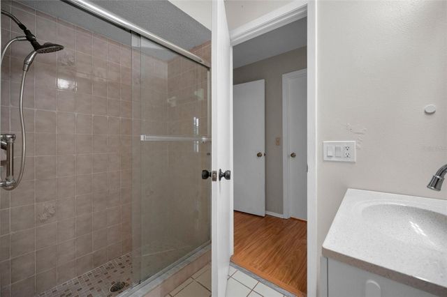 8519 GUM TREE AVENUE, New Port Richey, FL 34653