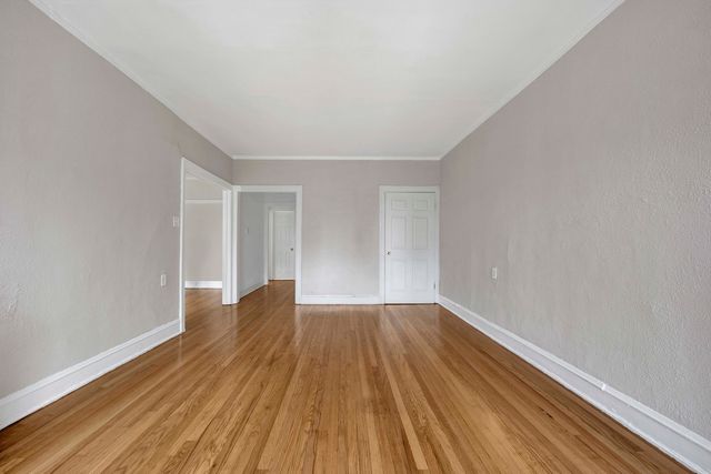 1235 W GREENLEAF Avenue 2N, Chicago, IL 60626