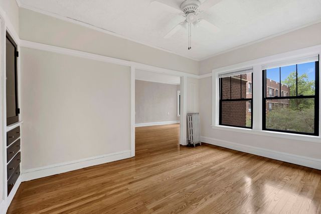 1235 W GREENLEAF Avenue 2N, Chicago, IL 60626