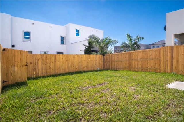 2204 Corales Street, Mission, TX 78573