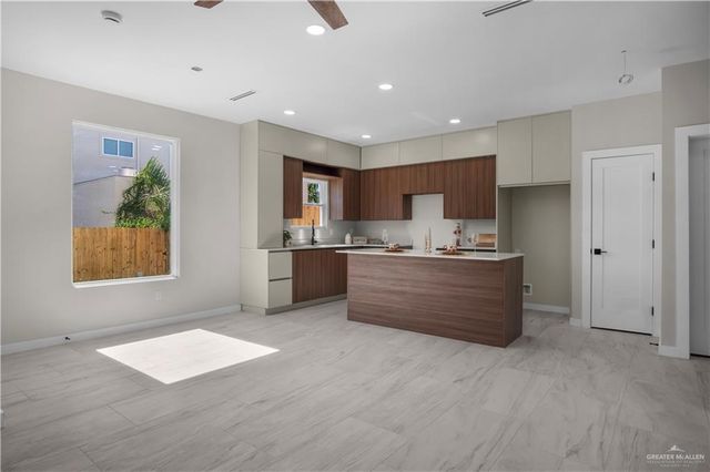 2204 Corales Street, Mission, TX 78573