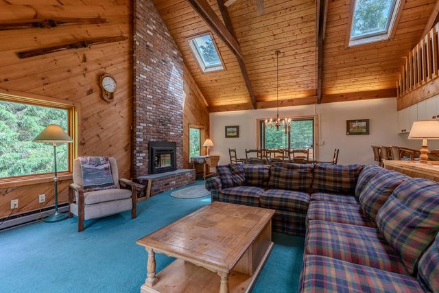 12 Stratton Ridge Road, Winhall, VT 05340