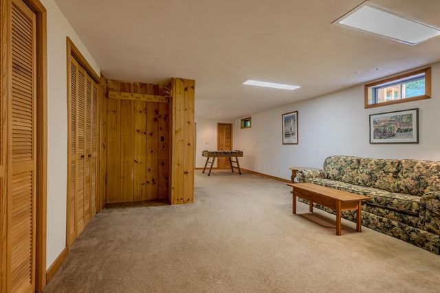 12 Stratton Ridge Road, Winhall, VT 05340