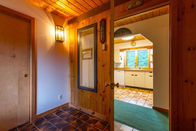 12 Stratton Ridge Road, Winhall, VT 05340